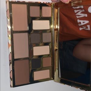 Tarte clay play face shaping palette